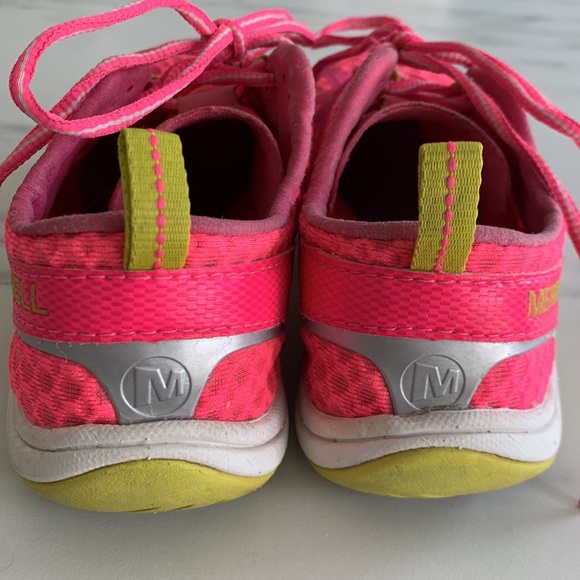 Merrel gently used ventilated summer sneaker - Picture 3 of 6